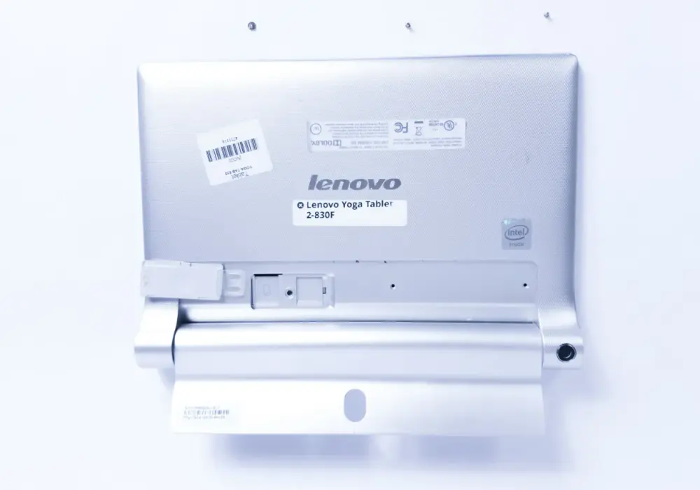 Jak skutecznie wymienić baterię w Lenovo Yoga Tablet 2 i uniknąć problemów