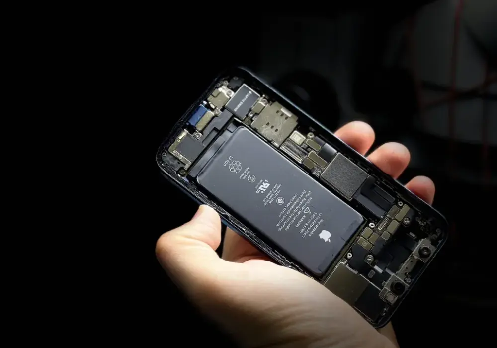 Wymiana baterii iPhone Szczecin - szybka, tania i gwarantowana usługa