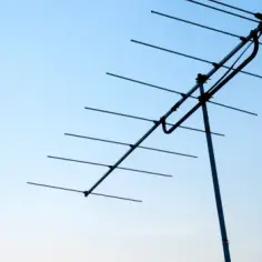 Jaką antenę kupić do telewizji naziemnej, aby uniknąć problemów z sygnałem?