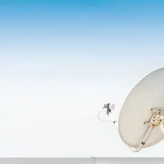 Profesjonalny montaż anten w Katowicach. Satelita gotowa do odbioru sygnału.