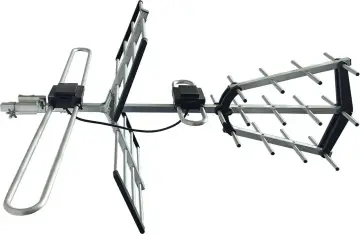 Antena UHF i VHF z elementami odbiorczymi, gotowa do montażu.
